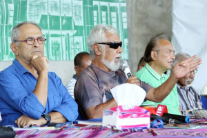 Prezidente Partidu Congresso Nacionál de Reconstrução de Timor (CNRT), Kay Rala Xanana Gusmão ho Kandidatura Prezidente Repúblika, José Ramos Horta no Sekretariu Jerál Partidu CNRT, Francisco Kalbuadi Lay, hala&#039;o hela konferénsia imprensa iha Sede Nasionál Kandidatu HOrta, iha Hudi Laran, tersa (22/03). 