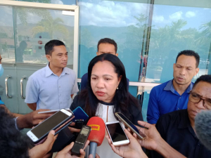 Diretora PNDS Claudina Soares Pinto ho ekipa ko&#039;alia hela ho jornalista sira kona-ba OJE 2021 nian ba PNDS, Segunda (28/9).