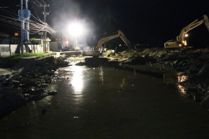 Estrada ne&#039;ebe hetan estragus husi inundasaun iha kapital Dili.