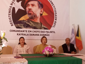 Portavor RNDKJ Angela Freitas ho nia ekipa Iha konferensia himprensa, iha bairo Grilos, kinta (24/9) 