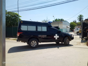 Ambulánsia ne&#039;ebe tula ona mate isin FR para hela iha portaun Izolamentu Vera Cruz, domingu (16/5).