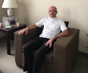 Monseigneur Marco Sprizzi, Chargé d’Affaires ad interim at the Apostolic Nunciature (Vatican Embassy) in Dili (15/01)