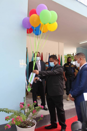 MESSK, Longuinhos dos Santos inaugura hela edifísiu foun UNTL, Kaikoli, tersa (06/07).