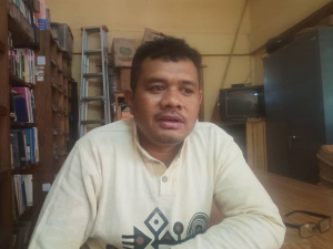 Peskizador La&#039;o Hamutuk Celestino Gusmão Pereira. iha nia kna&#039;ar fatin (26/8)