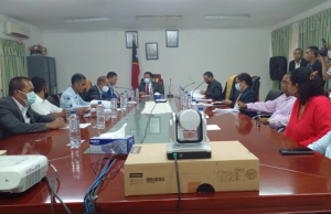 Ministériu Kórdenasaun Assuntu Ekonómiku (MKAE), Joaquim Amaral, lidera hela treuniaun ba implementadór sesta bázika datuak nia, iha sala Konferensia TradeInvest Pizu 3, Kolmera Dili, sesta (18/03).