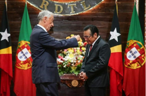 Prezidente Repúblika Portugál, Marcelo Rebelo de Sousa fó kondekorasaun grande kolár ho orden infante Dom Henrique ba Prezidente Repúblika (PR) sesante Francisco Guterres ‘Lú Olo’.