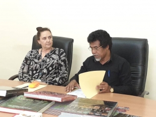 Sekretáriu Estadu Ambiente (SEA), Demetrio Amarál &amp; Country Director CI, Trudiann Dale  