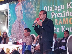 Primeiru Ministru (PM), Taur Matan Ruak hala&#039;o hela intervensaun iha diálogo komunitáriu ne&#039;ebé organiza husi Xefe Estadu, José Ramos Horta ho Povu iha muníspiu Ermera, sábadu (09/07).