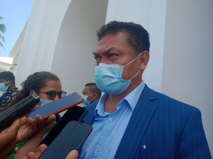 Ministru Turizmu, Komérsiu no Indústria (MTKI), José Lucas do Carmo da Silva.