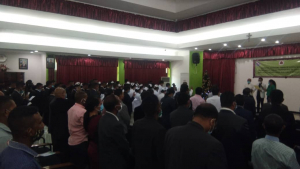 Emposadu hamutuk nain 134 ne&#039;ebé liu ona iha teste ba vaga ne&#039;ebé anùnsia husi Ministériu Saúde (MS) ho Komisaun Funsaun Públika (KFP) no dadaun tuir hela juramentu no hahú serminónia asina termu aseitasaun iha salaun Palásiu Sinzas Kaikolo, tersa (29/12).