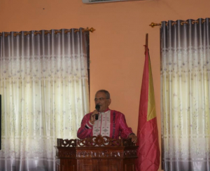 Eis-Prezidente da Republika (2007-2012), Dr. Jose ramos Horta hatoo hela ninia intervensaun iha Seminar ne&#039;ebe realisa husi Rotary Youth Leadership Awards Timor Lorosa&#039;e (RYLA-TL) ho tema ‘Lead to Change’ iha Ai Lok laran Dili (5/10)