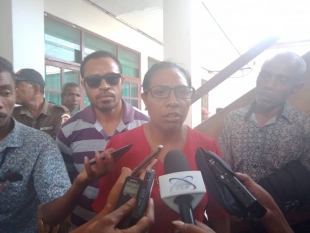  Reprezentante Komunidade afeitadu 59 Aldeia Sarin, Elsa Xavier.