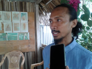 Koordenadór Grupu Kooperativa &quot;Nurak Sulin Hamutuk&quot;, Luciano dos Santos Pereira ko&#039;alia hela ba www.tempotimor.com iha Suku Vatuvou, sábadu (26/06).