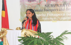 Deputada Parlamentu Nasional (PN) husi Bankada Partidu Libertasaun Populár (PLP) Maria Angelina Sarmento iha seminariu ida iha momentu ruma liu ba kotuk