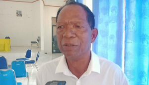 Administradór Munísipiu Manatutu, Bernardo Lopes, ko&#039;alia hela ba www.tempotimor.com iha salaun apuramentu Baukau, segunda (23/05).