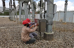 Tékniku EDTL hadia hela painel iha momentu balun liuba.