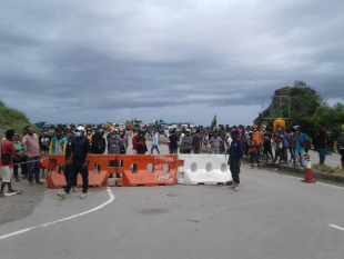 Komunidade sira iha ona pontu Entrada no saida Tasi Tolu, Sexta (2/4)