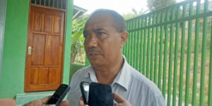 Xefe departementu unidade reinserasaun komunitária iha servisu MSSI Munísipiu Baukua, Tomé Fraquelino Freitas ko&#039;alia hela ba mídia iha iha Tirilolo Baukau, kinta (26/05).