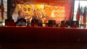 Sekretariu Jeral FRETILIN ho lideransa FRETILIN iha meja Konferensia