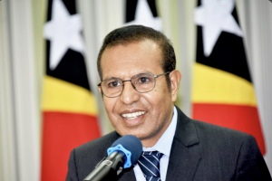 Primeiru Ministru (PM), Taur Matan Ruak.
