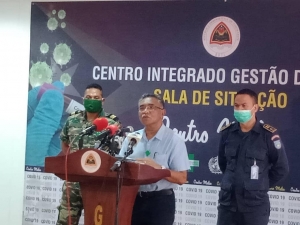 dr. Rui Maria de Araujo, portavoz SIJK ko&#039;alia ba jornalista sira iha Sala Situasaun iha CCD (5/5)