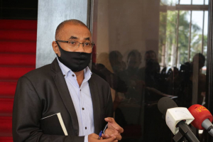 Ministru Finansas, Fernando Hanjam, ko&#039;alia ba jornalista sira hafoin soru-mutu ho Primeiru Ministru, iha Palásiu Governu