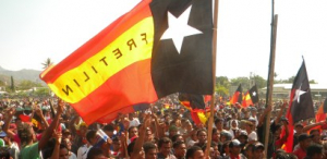 Bandeira FRETILIN iha kampania Elisaun iha kotuk