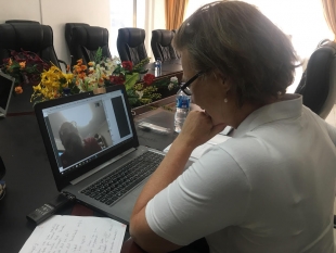 Reporter Tjitske Lingsma condutor skype interview with Tony.