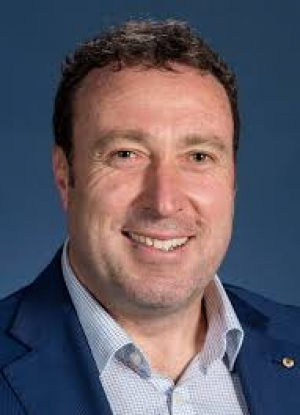 Embaixadór Australia mai TL, Petter Robert
