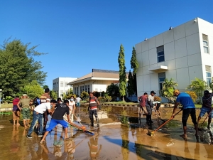 Ema Lubuk hamo&#039;os hela taho husi inundasaun loron Sexta (13/3) iha semana kotuk (16/3)