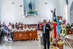 Primeiru Mrimeiru (PM), Kay Rala Xanana Gusmão, iha misa agradesimentu ba Loron konsulta popular.