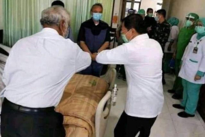 Sekjer Partidu CNRT, Francisco Kalbuadi Lay wainhira Vizita Prezidente CNRT Kay Rala Xanana Gusmao hala&#039;o check up iha Jakartak antes tama fins do ano  2020