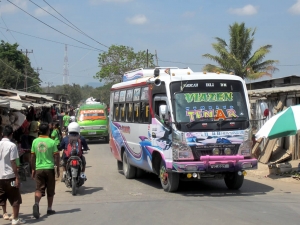 transporte publiku buka pasajeiru iha sidade laran
