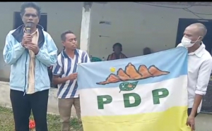 Prezidente Partidu Dezenvolvimentu Populár (PDP), António Soares ‘Maubere Ai-Tanan’, deklara fó apoiu votu ba Kandidatu Prezidente Repúblika, Antero Bendito.