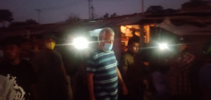 Lidér Karizmatiku Kayrala Xanana Gusmão iha hela vítima inséndiu eis merkadu Komoro nia leet.
