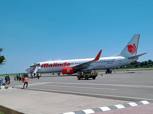 Aviaun Malindo ne&#039;ebe lori fila Timoroan sira husi Malázia to&#039;o iha Dili fins semana kotuk