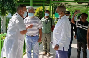 Prezidente Partidu CNRT, Kay Rala Xanana Gusmão ho Kandidatu Prezidente Repúblika (PR) Períodu 2022-2027, José Ramos Horta, konversa ho Doutór Espesialista ida iha Ospitál Nasionál Guidu Valadares (HNGV), segunda (28/02).