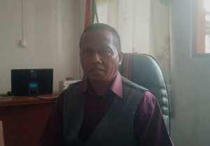 Administradór Postu Administrativu Laga, Munisípiu Baukau, Domingos Loiola José Pereira ko&#039;alia hela ba www.tempotimor.com iha kna&#039;ar fatin Laga, tersa (22/02).
