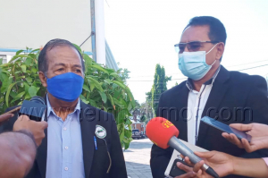 Sekretáriu Jeral PN, Adelino Afonso de Jesus ho nia Adjuntu Sekretariu Jeral João Rui Amaral ko&#039;alia hela ba media sira iha resintu PN, kuarta (21/7).