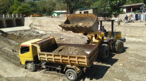 Ekipamentu Pezadu husi Institutu Jestaun Ekipamentu (IGE) suru sai Sendiemntasaun iha mota laran.