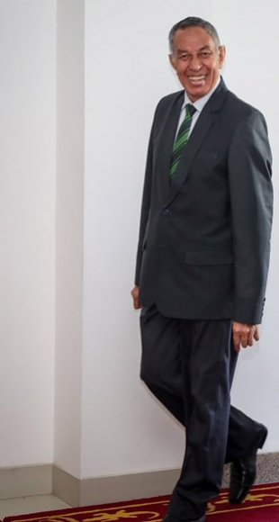 Prezidente Parlamentu Nasional, Arao Noe de Jesus ho hamnasa hakat liu husi Koridor Prezidencia da Republika atu ba hasoru malu ho PR Lu Olo, Kuarta, (29/05)