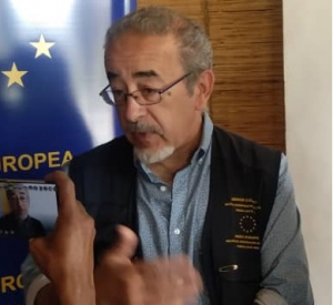 Xefe Adjuntu husi MOE EU, Alexander Gray.