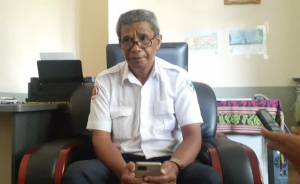 Diretór Servisu Saúde Munisípiu Baukau, Domingos Reinaldo da Costa Guterres ko&#039;alia hela ba média sira iha kna&#039;ar fatin Reamare, tersa (08/02).