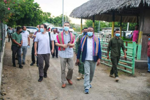 Ministru MAPKomS, Francisco Jerónimo ho Embaixadór Xina halo inspesaun ba projeitu DTMB-SB iha Ulmera.