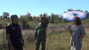 Porta voz SIJK, Odete da Silva Viegas ko&#039;alia ho komadante PNTL municipiu Bobonaro ho komandante F-FDTL iha momentu vizita ba rai ketan 