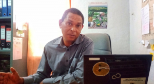  Xefe Departamentu Reprezentasaun Territoriál Floresta no Planta Indústria Munisípiu Covalima, Francisco Sarmento iha nia kna&#039;ar fatin iha Covalima