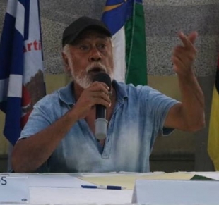The leader of Six Parties Coalition, Kay Rala Xanana Gusmao speaks to press in CNRT party headquarter in Dili (23/3)