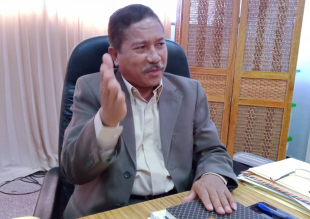 Ministru Petroleum no Minerais (MPM) Victor da Conceição Soares ko&#039;alia hela ho jornalista www.tempotimor.com