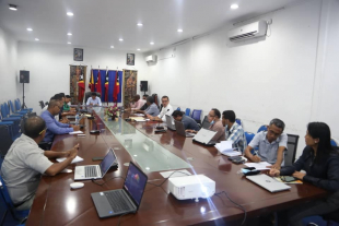 Ministru Administrasaun Estatal (MAE), Miguel Pereira de Carvalho, halo enkontru ho ekipa implementasaun programa UKL Plus.