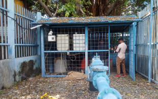 Tékniku husi Bee Timor-Leste, empreza públika (BTL.ep), hadi’a hela tanke bee-moos ne&#039;ebé lokaliza iha Sede Suku Kamea, kinta (14/04).